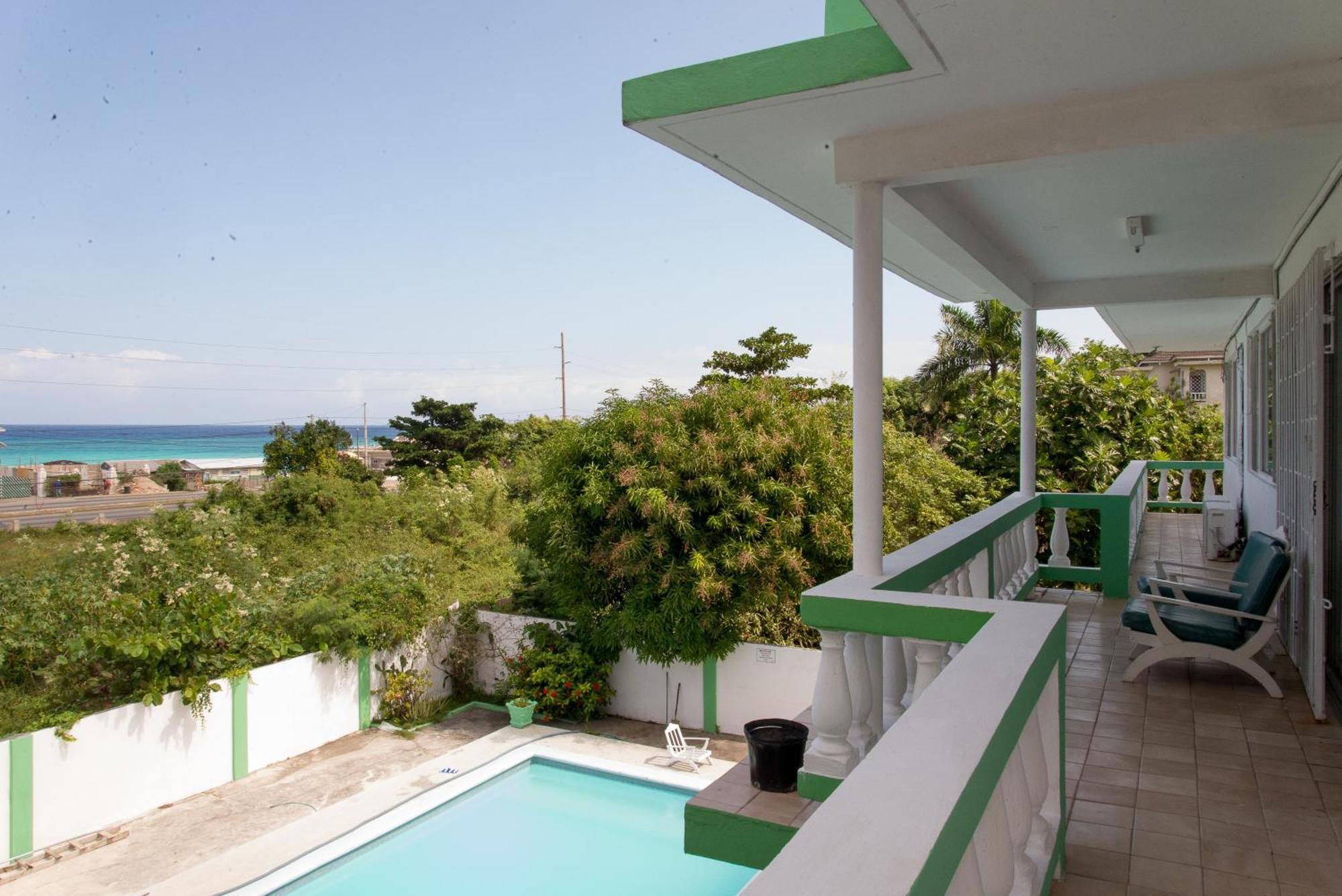 Villa Donna Inn Montego Bay Extérieur photo