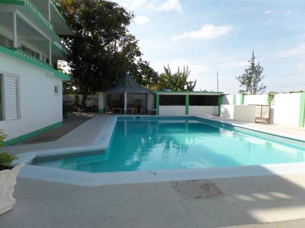 Villa Donna Inn Montego Bay Extérieur photo