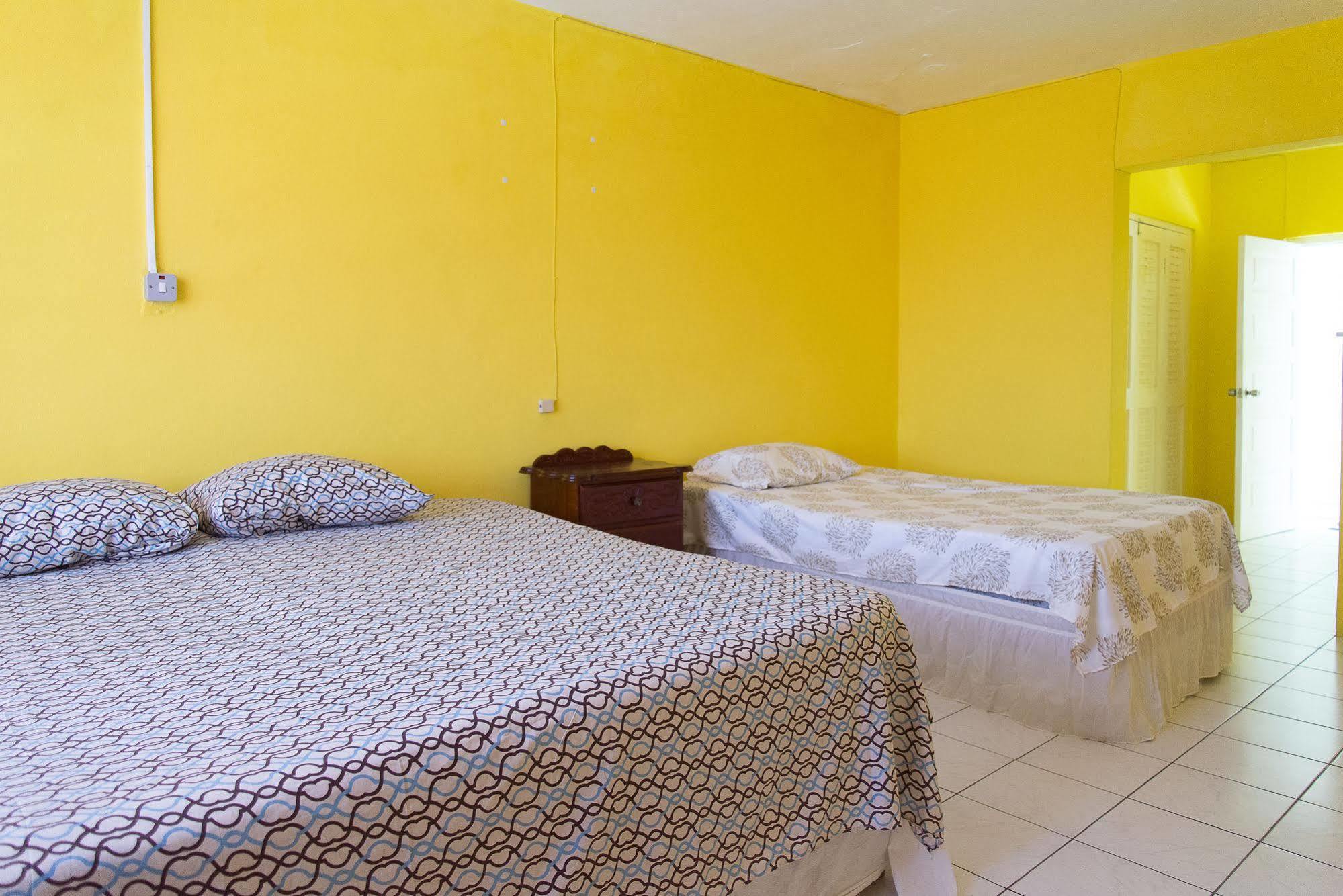 Villa Donna Inn Montego Bay Extérieur photo